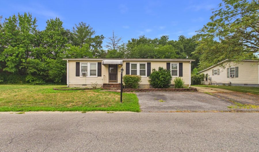 136 GORDON Pl, Dover, DE 19901 - 3 Beds, 2 Bath