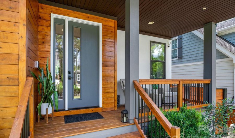 1216 Goodwin Ave, Charlotte, NC 28205 - 4 Beds, 4 Bath
