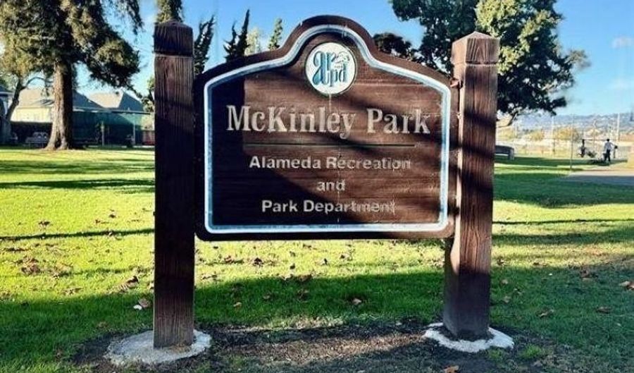 2110 Clement Ave, Alameda, CA 94501 - 3 Beds, 3 Bath
