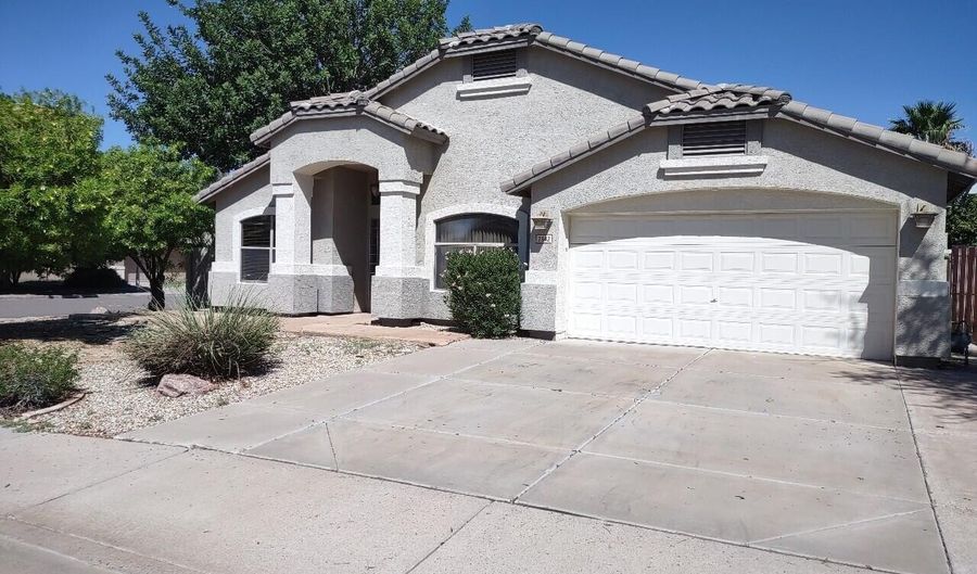 2342 E KESLER Ln, Chandler, AZ 85225 - 4 Beds, 2 Bath