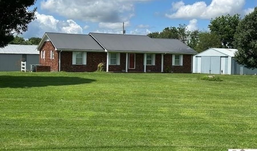 1889 HIGHWAY 80 E, Arlington, KY 42021 - 4 Beds, 2 Bath