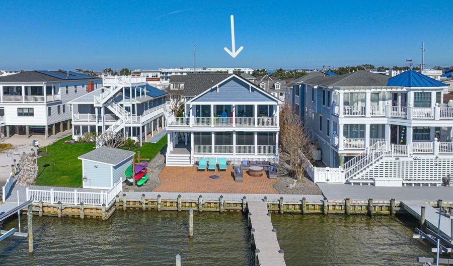 1502 BAY St, Fenwick Island, DE 19944 - 4 Beds, 4 Bath