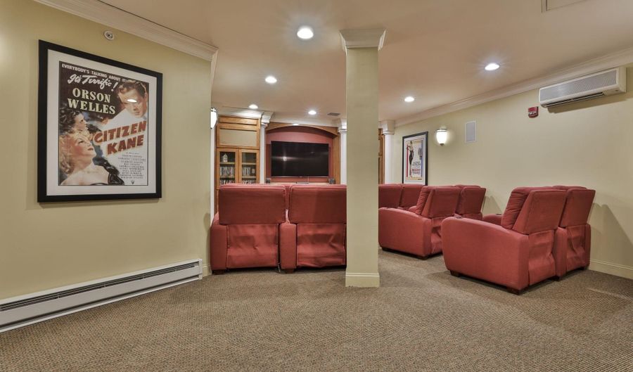 65 Hawthorne Dr 115, Bedford, NH 03110 - 2 Beds, 2 Bath