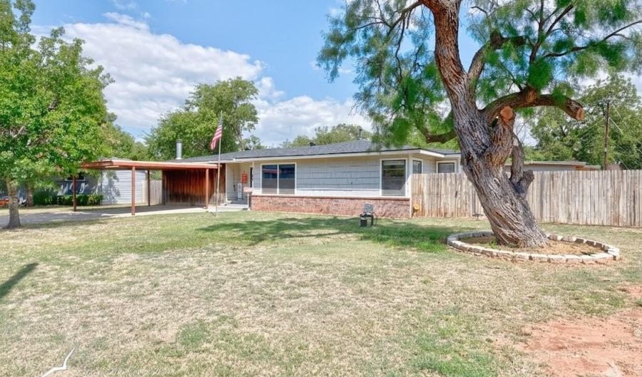 4102 Hartford St, Abilene, TX 79605 - 3 Beds, 2 Bath