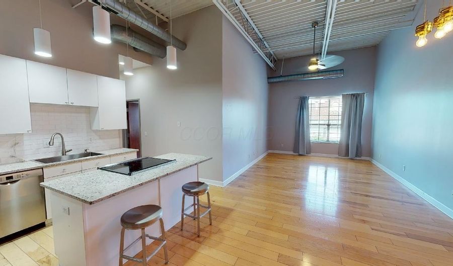769 N High St R310, Columbus, OH 43215 - 2 Beds, 1 Bath