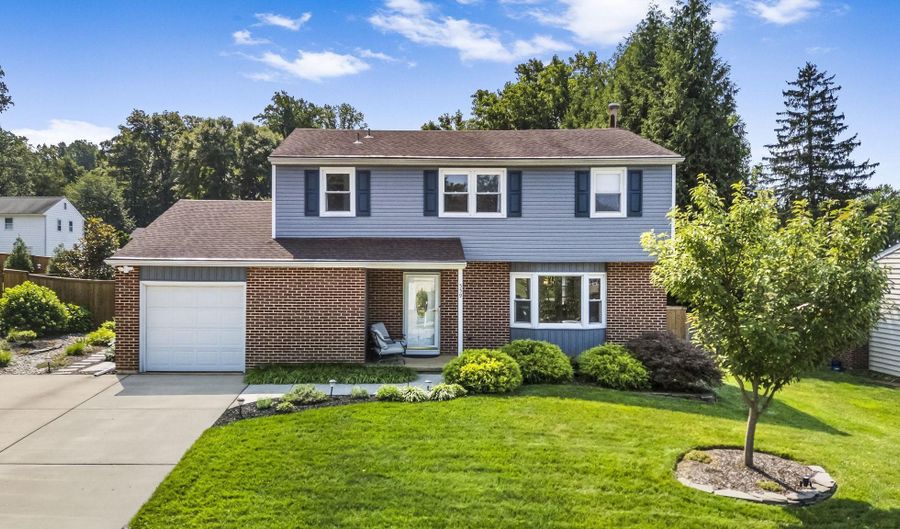 559 CABOT Dr, Hockessin, DE 19707 - 4 Beds, 3 Bath