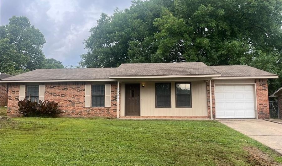 1505 6th Ter, Barling, AR 72923 - 3 Beds, 2 Bath