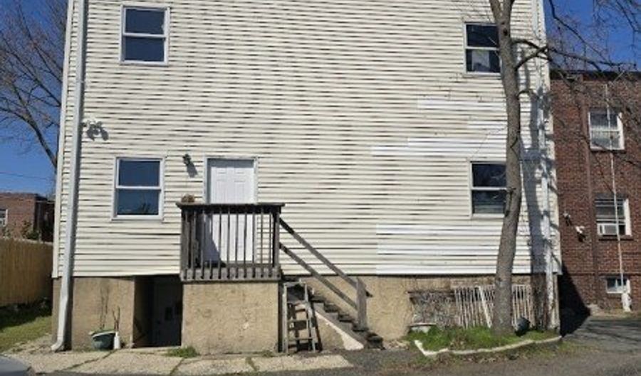 12 Frederick St, Belleville, NJ 07109 - 4 Beds, 6 Bath