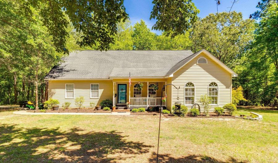 1337 Sunnyhill Dr, Camden, SC 29020 - 4 Beds, 3 Bath