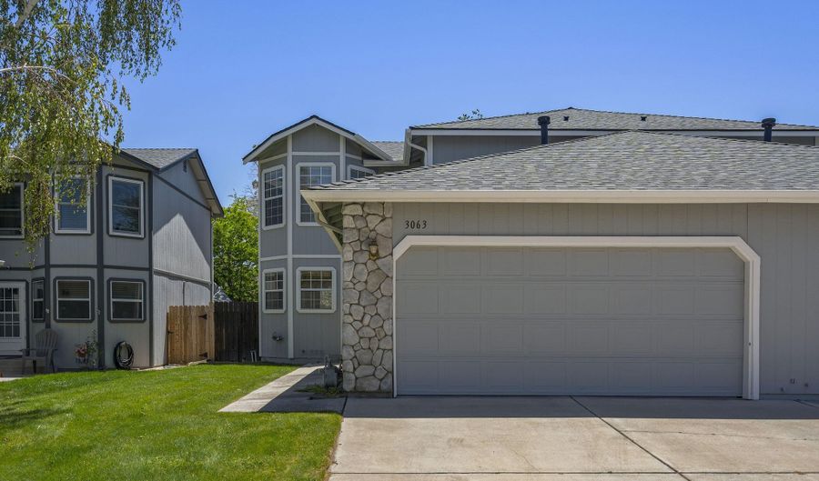 3063 Austin Ln, Carson City, NV 89701 - 2 Beds, 3 Bath