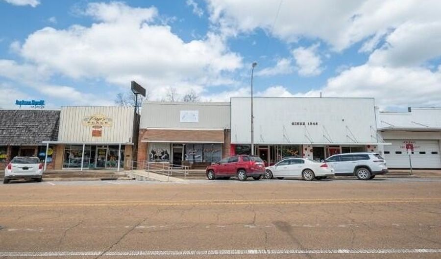 63 E Main St, Ackerman, MS 39735 - 0 Beds, 0 Bath
