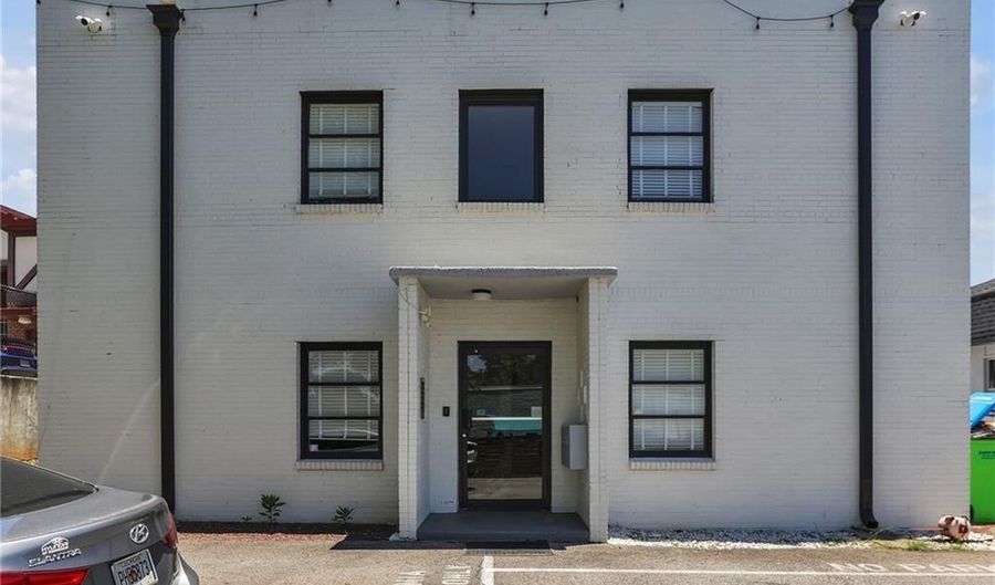10 N Clarendon Ave Suite, Avondale Estates, GA 30002 - 0 Beds, 0 Bath