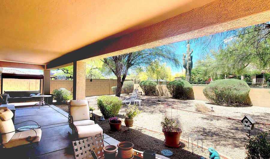 3134 W SPIRIT Dr, Anthem, AZ 85086 - 3 Beds, 2 Bath