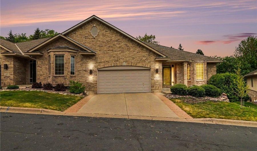 13009 Garvin Brook Ln, Apple Valley, MN 55124 - 3 Beds, 3 Bath