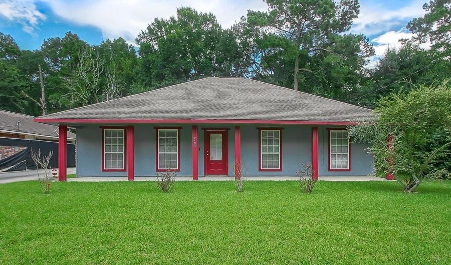 2405 Boxwood Dr, Baker, LA 70714 - 4 Beds, 2 Bath