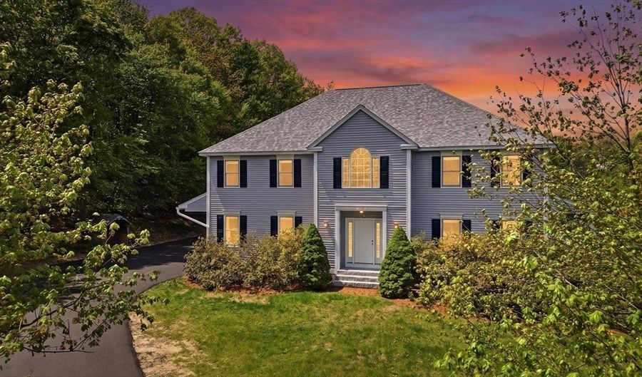 1 Merrill Xing, Bow, NH 03304 - 5 Beds, 5 Bath