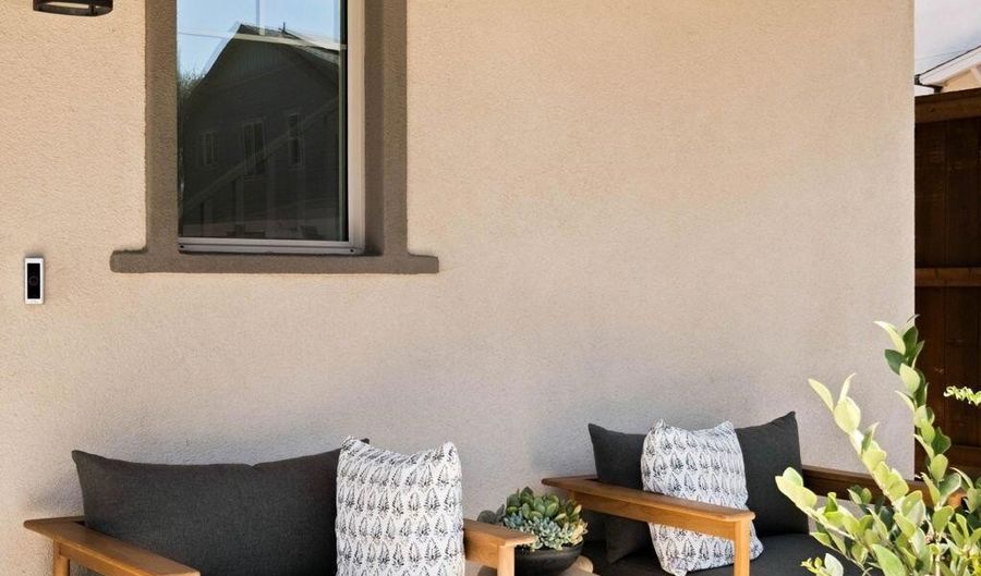 167 E Palm St, Altadena, CA 91001 - 4 Beds, 3 Bath