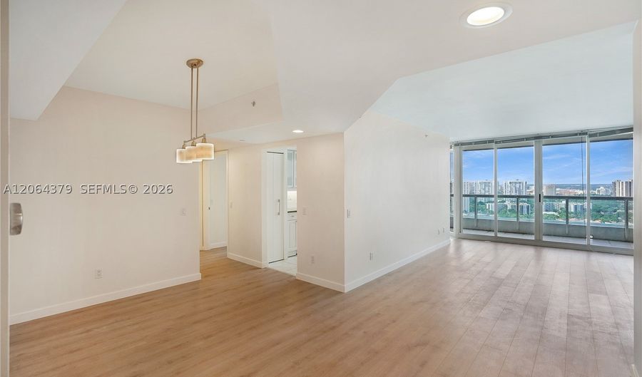 21205 Yacht Club Dr 2604, Aventura, FL 33180 - 2 Beds, 2 Bath