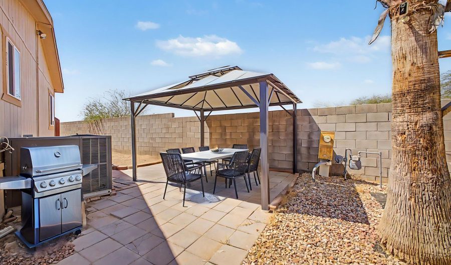 1105 N Dysart Rd 16, Avondale, AZ 85323 - 3 Beds, 2 Bath