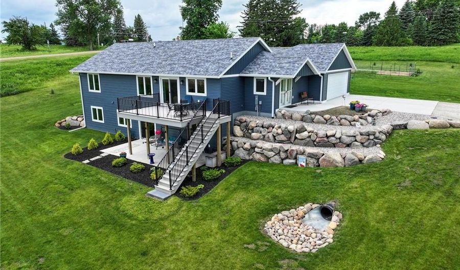 1402 Brophy Park Rd NW, Alexandria, MN 56308 - 5 Beds, 3 Bath