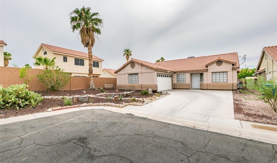 2547 Fort Lauderdale Dr, Las Vegas, NV 89156 - 4 Beds, 2 Bath