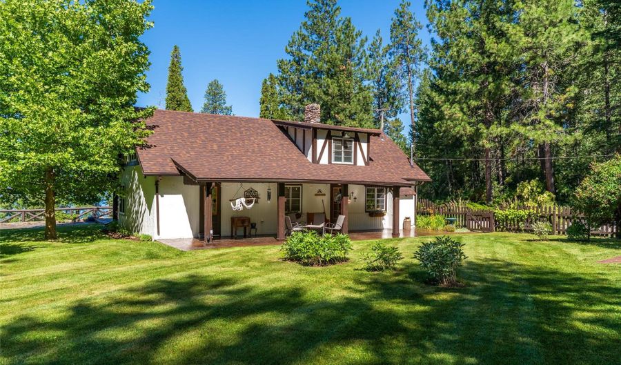 21034 Mt Highway 35, Bigfork, MT 59911 - 4 Beds, 3 Bath