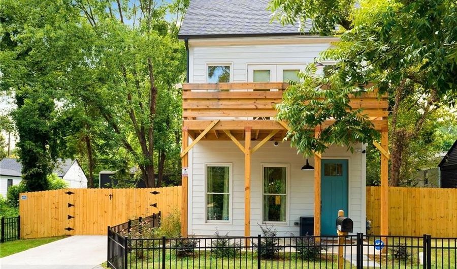 1052 Camilla St SW, Atlanta, GA 30314 - 3 Beds, 3 Bath