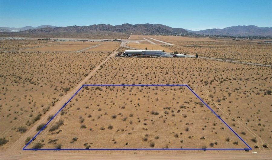 8 Falchion Rd, Apple Valley, CA 92307 - 0 Beds, 0 Bath