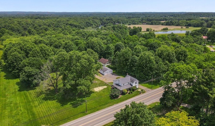 3936 S Union Ave, Alliance, OH 44601 - 3 Beds, 2 Bath