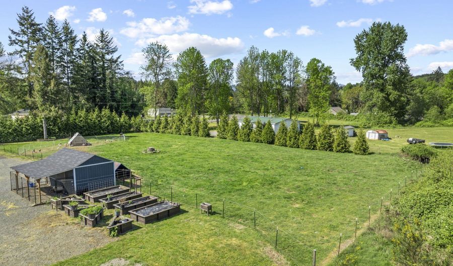 24716 NE 419TH St, Amboy, WA 98601 - 5 Beds, 3 Bath