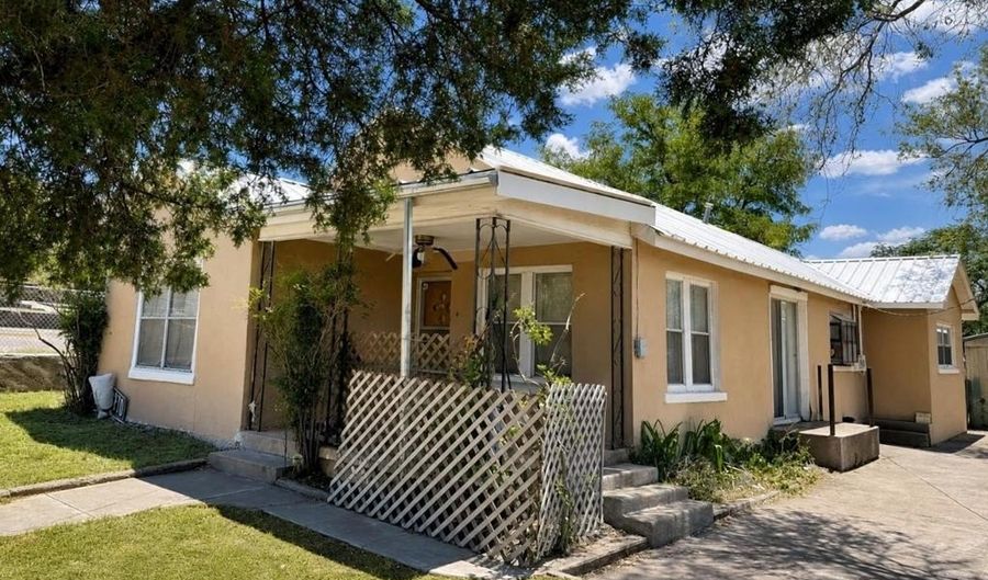 305 S 5th, Alpine, TX 79830 - 3 Beds, 2 Bath
