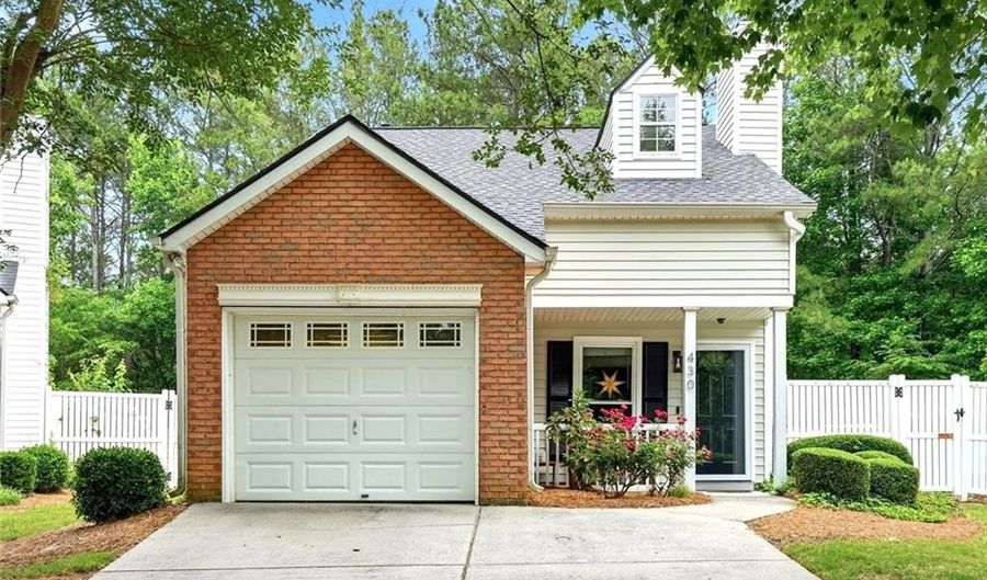 430 Feyston Ct, Alpharetta, GA 30004 - 2 Beds, 2 Bath