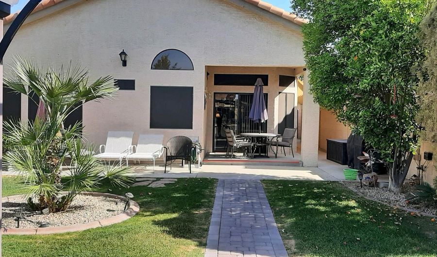 11018 W POINSETTIA Dr, Avondale, AZ 85392 - 3 Beds, 2 Bath