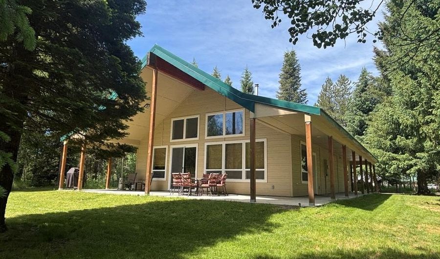 32 Shay Rd, Cascade, ID 83611 - 3 Beds, 3 Bath