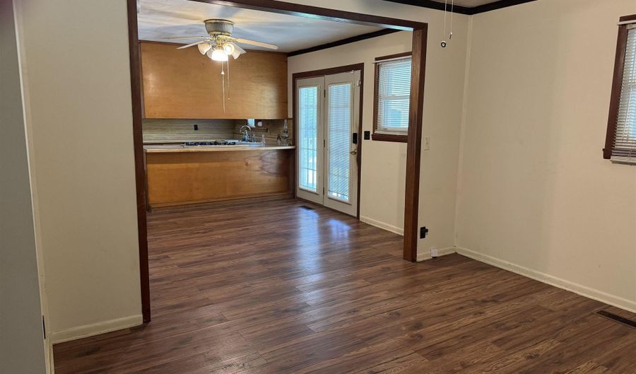 1002 OAKDALE Rd, Alpine, AL 35014 - 4 Beds, 2 Bath