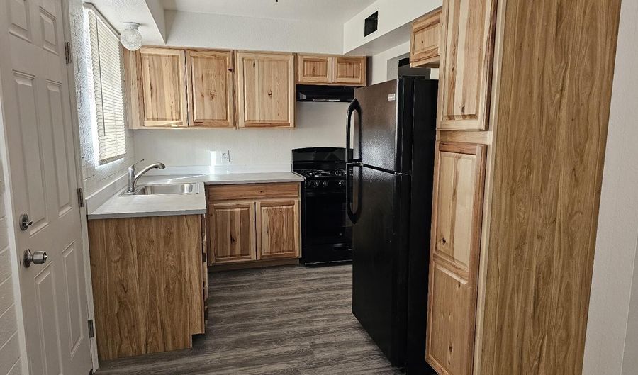 2401 N AMARILLO St 2, Casa Grande, AZ 85122 - 1 Beds, 1 Bath