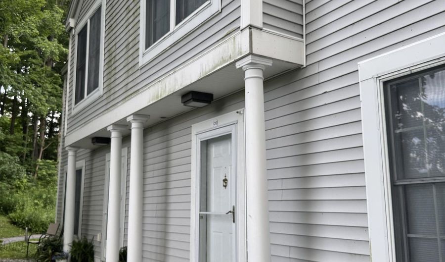 432 South St C10, Bennington, VT 05201 - 2 Beds, 2 Bath