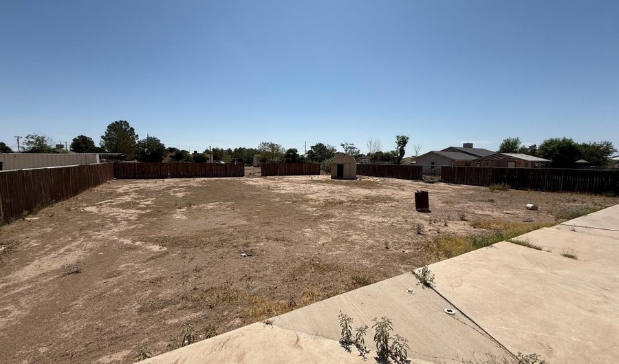 11711 FLOR DEL RIO St, Socorro, TX 79927 - 4 Beds, 2 Bath