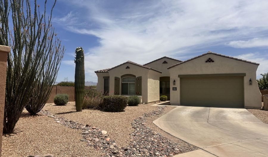 596 E Via Puente De La Lluvia, Sahuarita, AZ 85629 - 4 Beds, 3 Bath