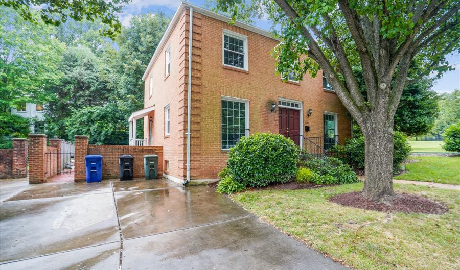 2248 MILITARY Rd, Arlington, VA 22207 - 3 Beds, 3 Bath