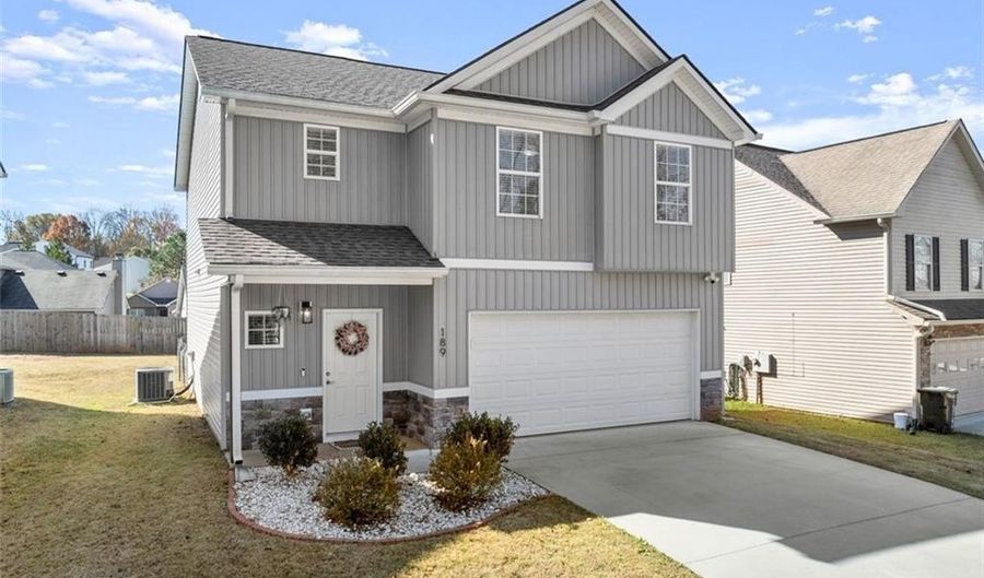 189 Highland Pointe Dr, Alto, GA 30510 - 3 Beds, 3 Bath