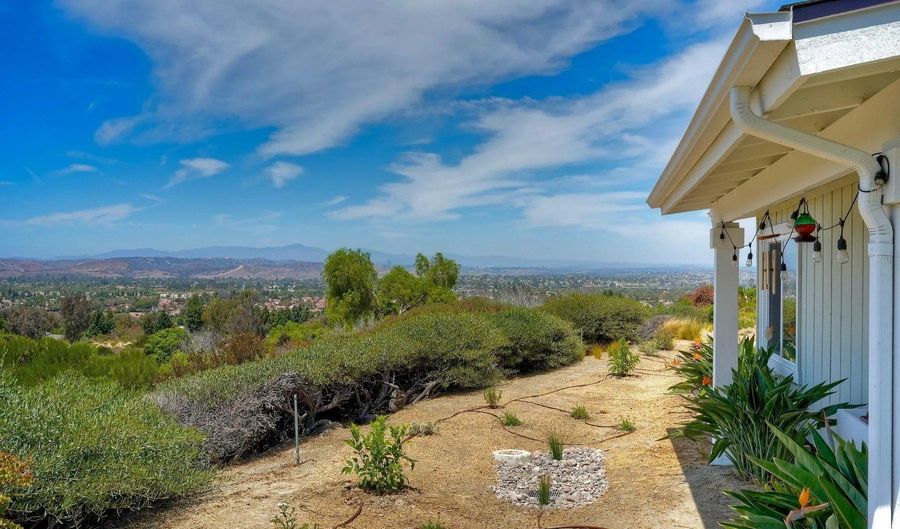 4432 SKIMMER Way, Oceanside, CA 92057 - 2 Beds, 2 Bath