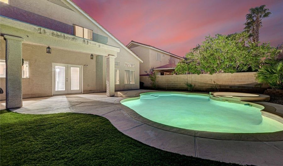 317 Greenleaf Glen St, Henderson, NV 89014 - 3 Beds, 3 Bath