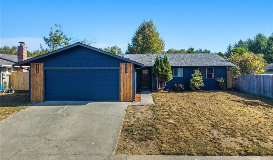 1656 Benjamin Ct, Arcata, CA 95521 - 3 Beds, 2 Bath