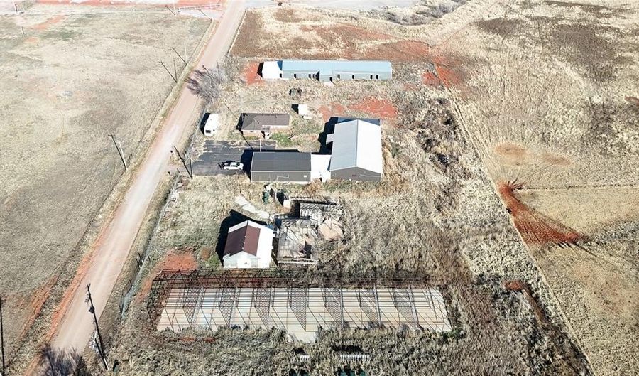 22024 E 1090 Rd, Bessie, OK 73622 - 3 Beds, 1 Bath