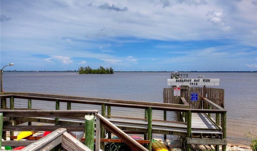 610 Sea-Gull Dr, Barefoot Bay, FL 32976 - 2 Beds, 2 Bath