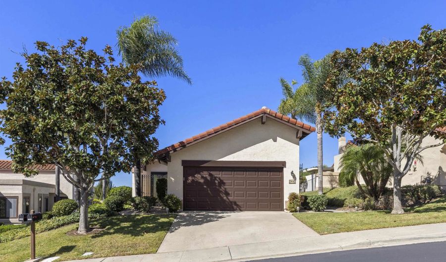 17632 Caminito Hercuba, San Diego, CA 92128 - 2 Beds, 2 Bath