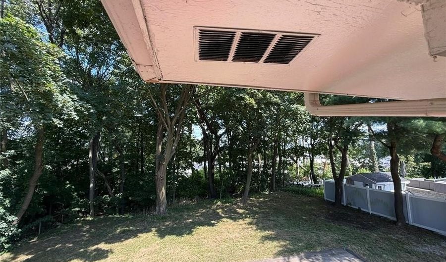 19 S Long St, Johnston, RI 02919 - 4 Beds, 3 Bath