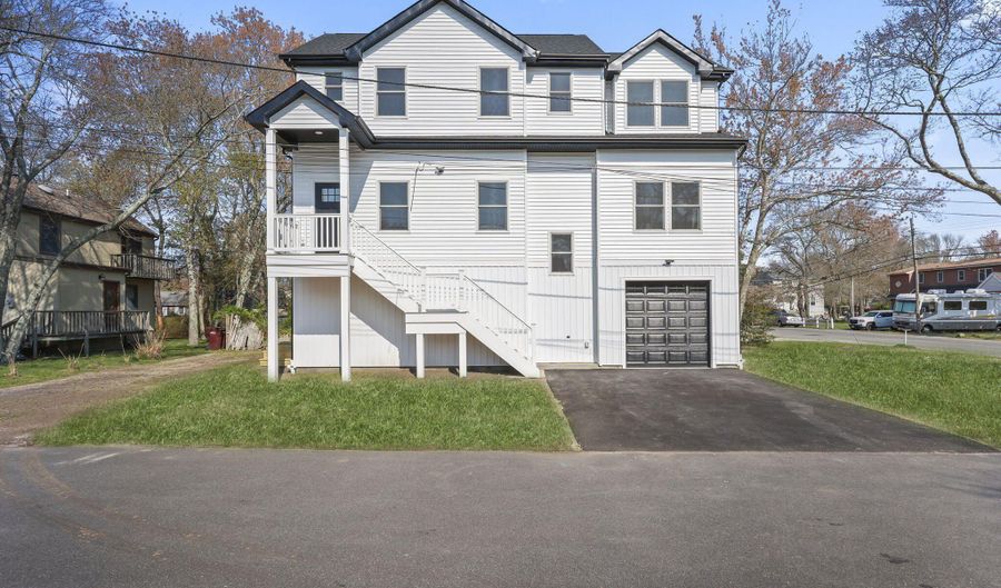 175 Brennan Concourse, Bayville, NJ 08721 - 4 Beds, 3 Bath