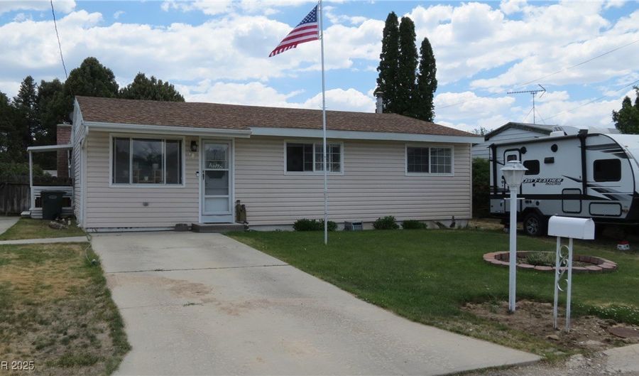 18 Connors Ct, Ely, NV 89301 - 3 Beds, 1 Bath